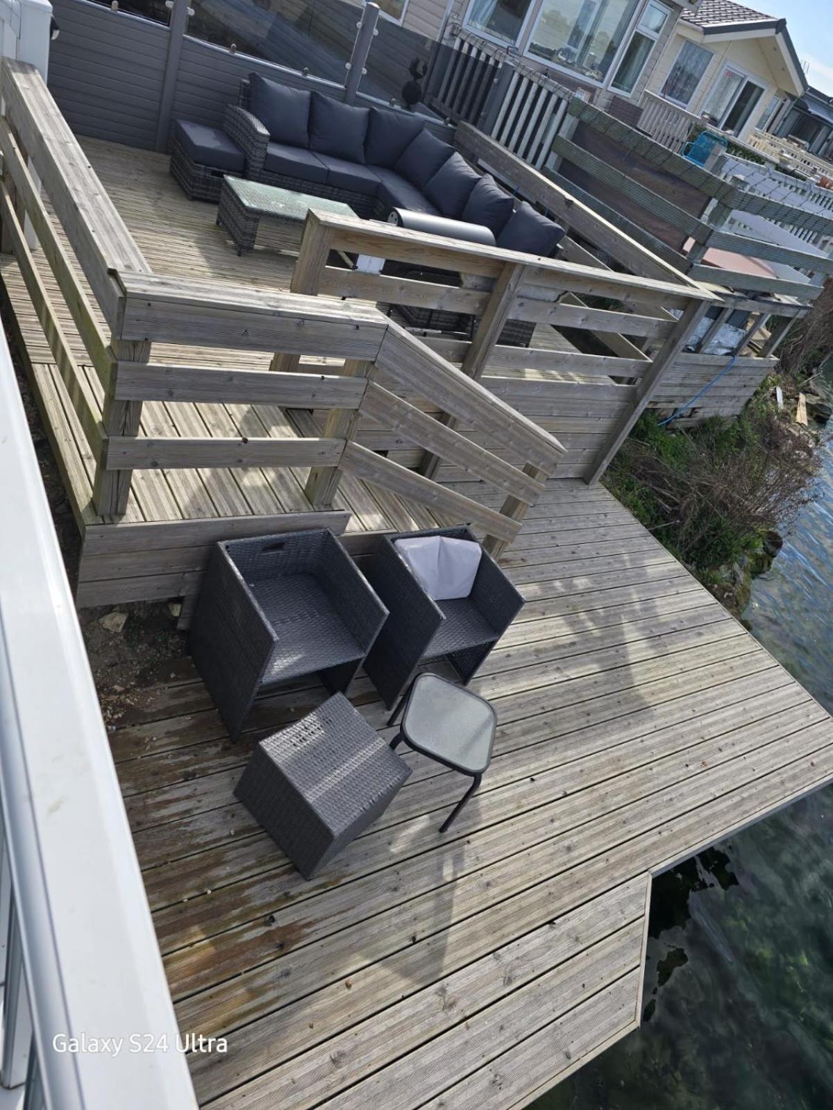 Lakeside Holiday Home With Hot Tub Tattershall Exteriér fotografie